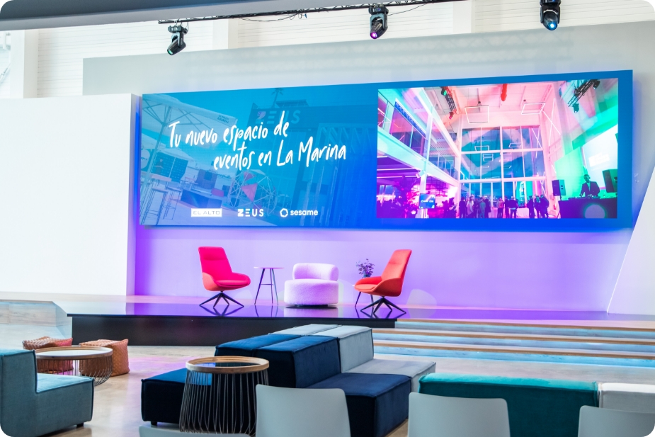 Base One — La Marina de Valencia